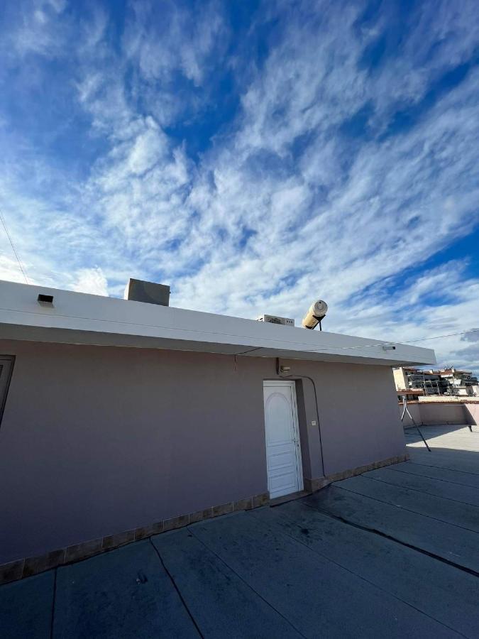Apartment Rooftop *